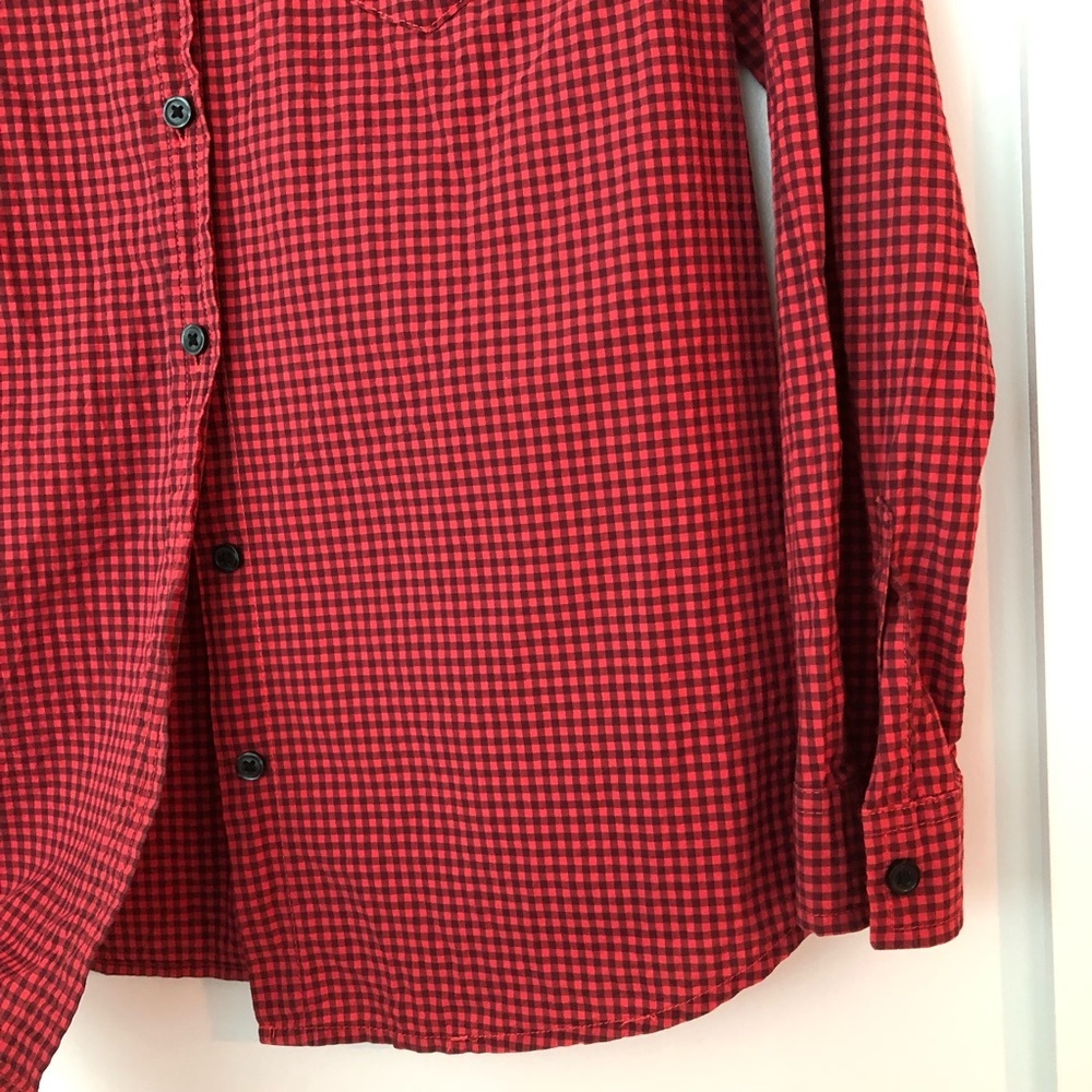 Old Navy Women’s Button down - Picture 3 of 6